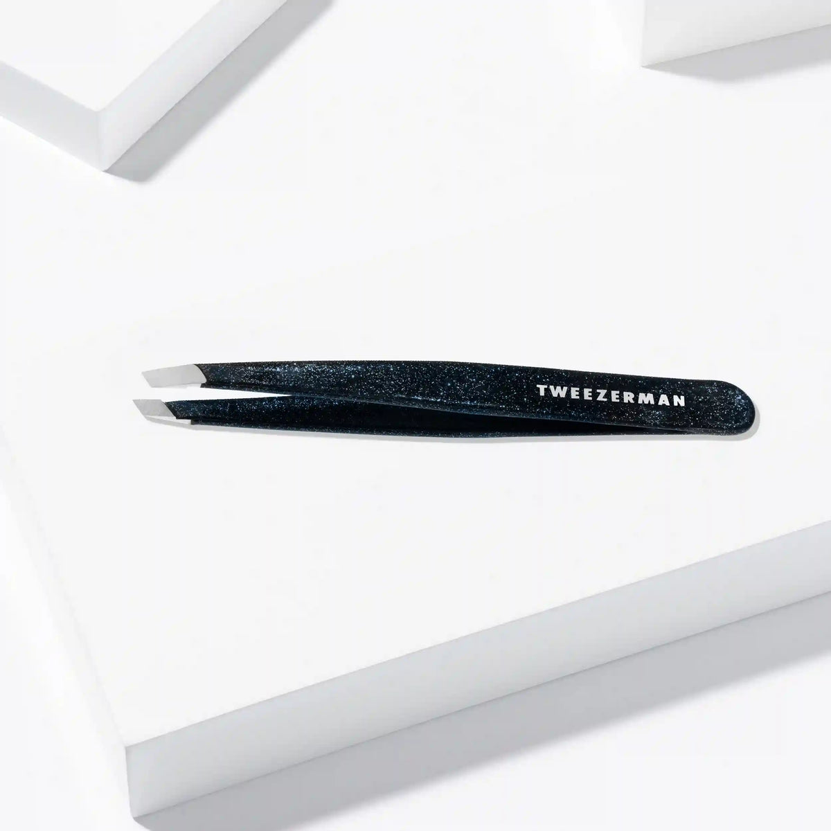 Dusted Onyx Slant Tweezer