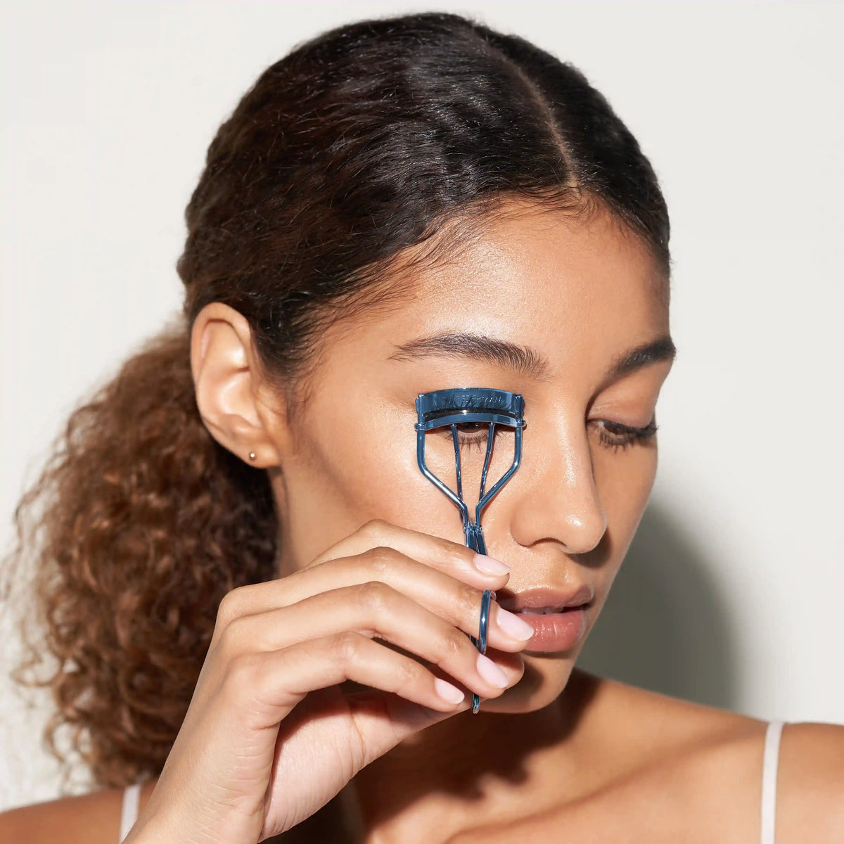 Blue Classic Lash Curler