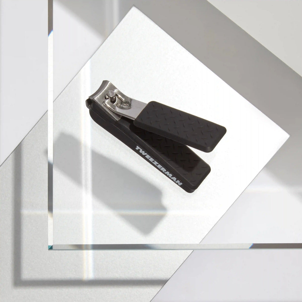 Precision Grip Fingernail Clipper