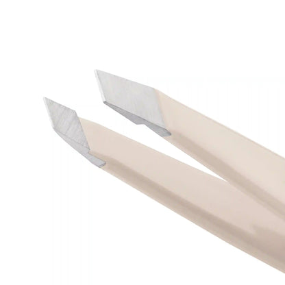 Nude Mini Slant Tweezer