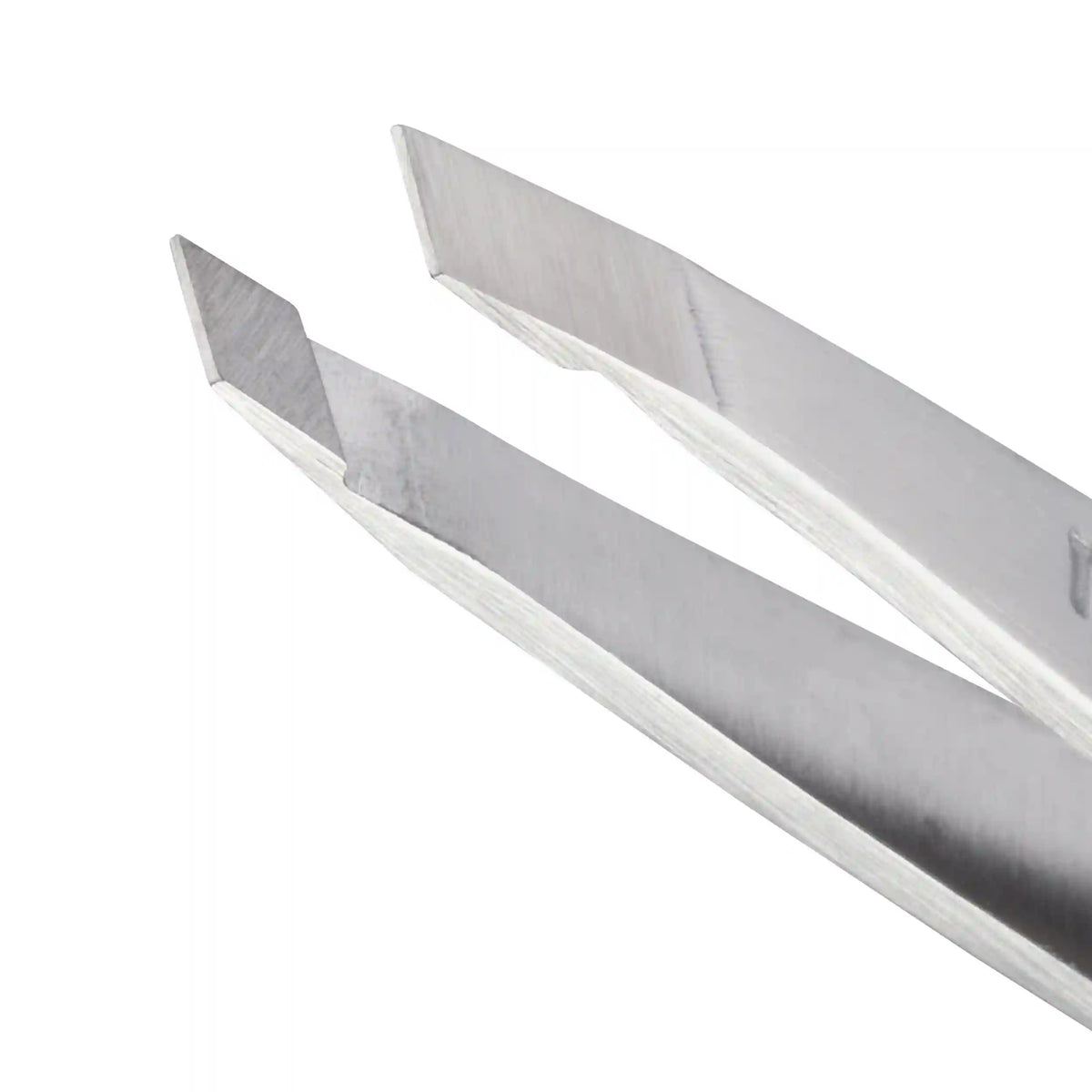 Classic Mini Slant Tweezer