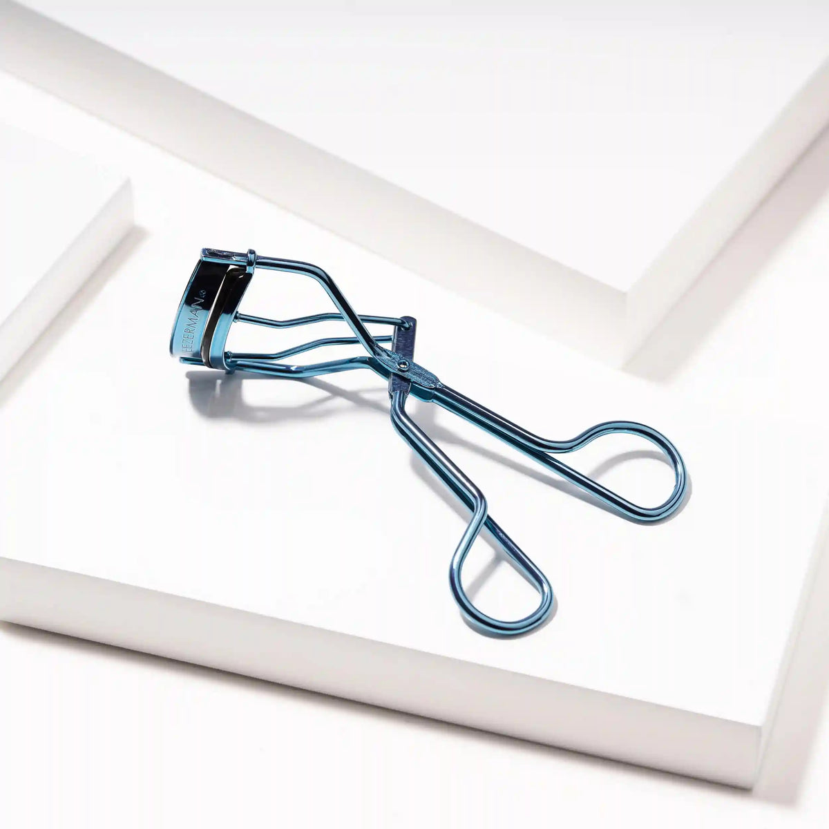 Blue Classic Lash Curler