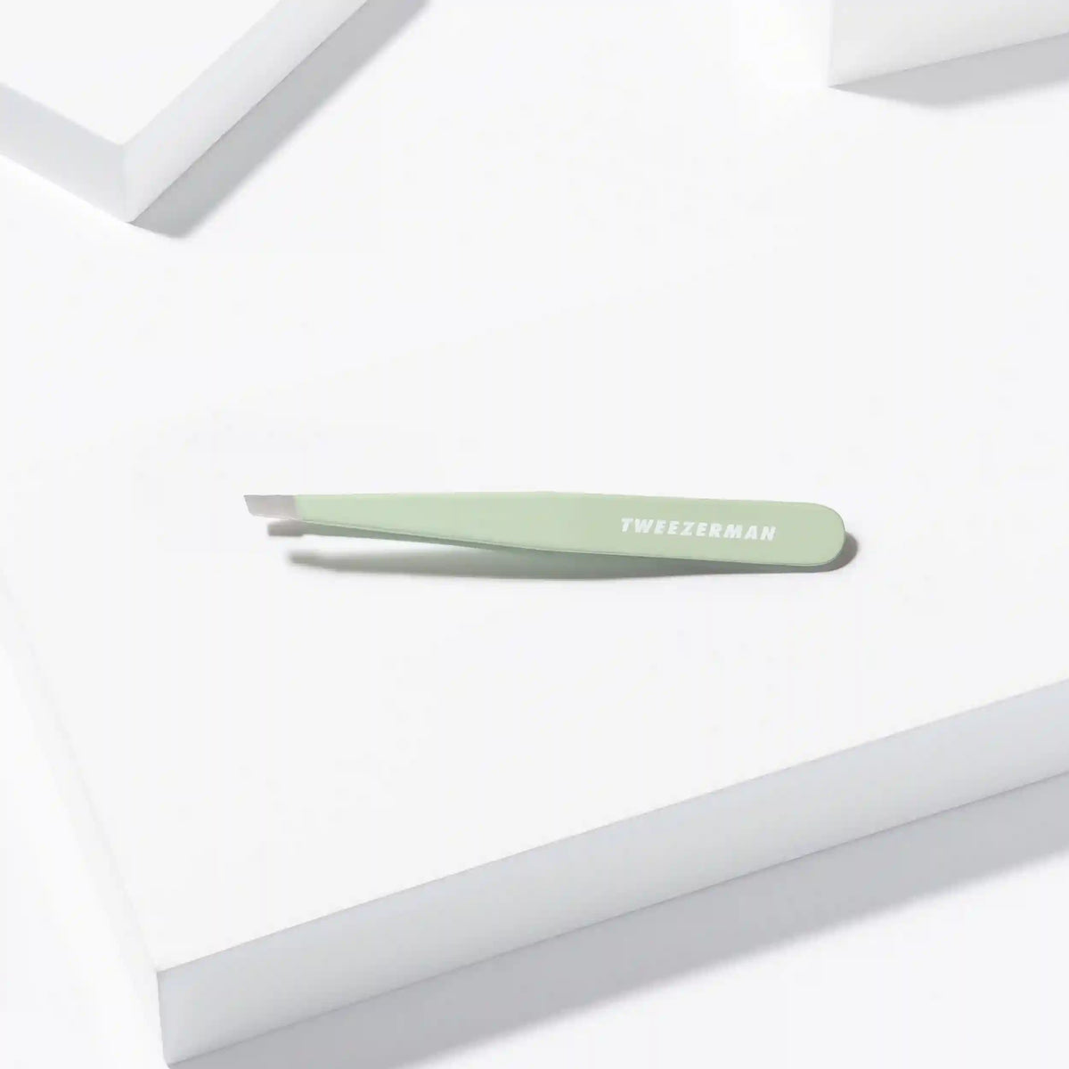 Pistachio Full Slant Tweezer