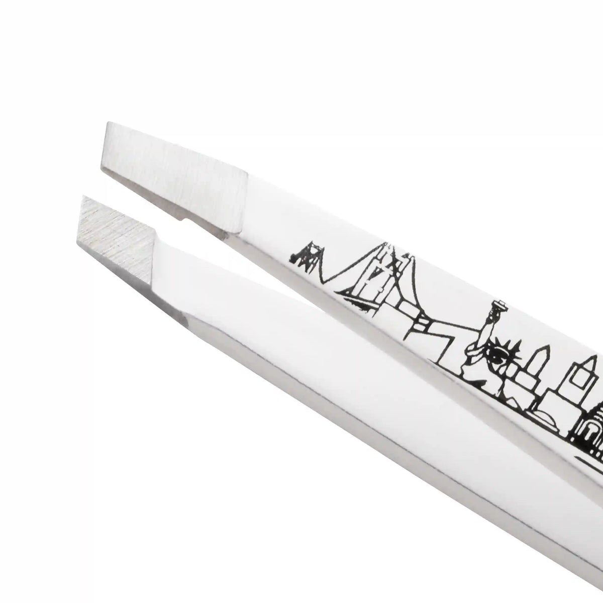 NYC Mini Slant Tweezer