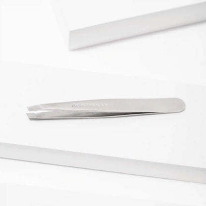 Classic Slant Tweezer